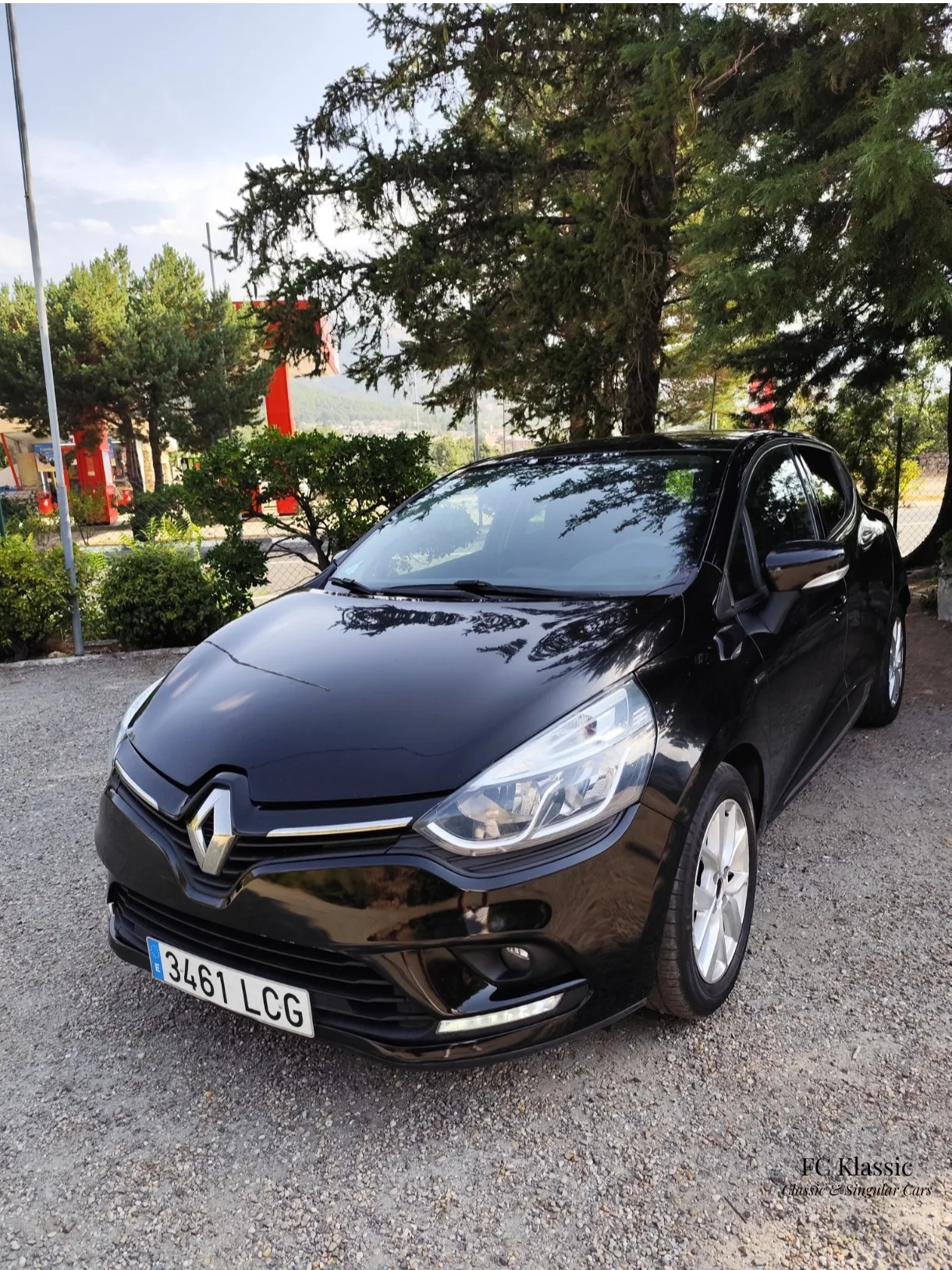 Renault Clio Limited TCe 66kW (90CV) Año 2019-2020 — 140.000 km — 0.9 Tce — 90 CV — Navacerrada, Madrid.